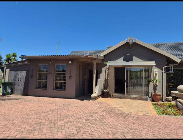 3 BEDROOM HOUSE FOR SALE IN VERWOERDPARK